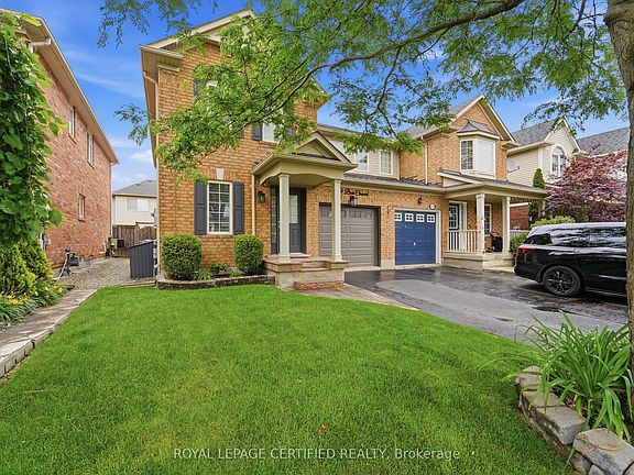 3rd image of 1149 Barr Cres