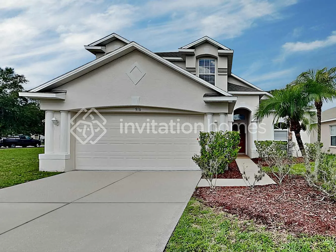 916 Cristelle Jean Dr Ruskin, FL 33570 — Photo 1