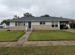 409 S Mill St, Pinckneyville, IL 62274