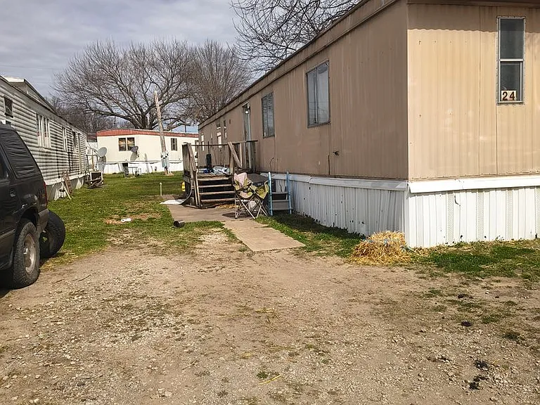 14249 N Cincinnati Ave — Photo 21