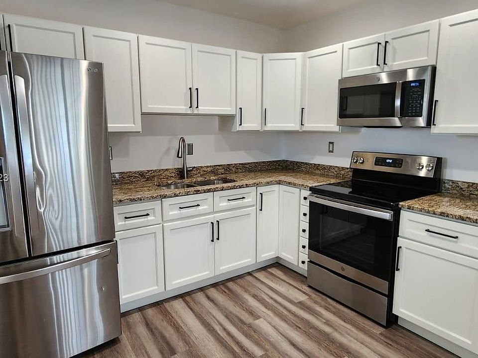 1st image of 5641 Grant St #1