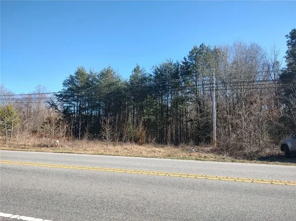 1600 W Lexington Ave, High Pt, NC 27262