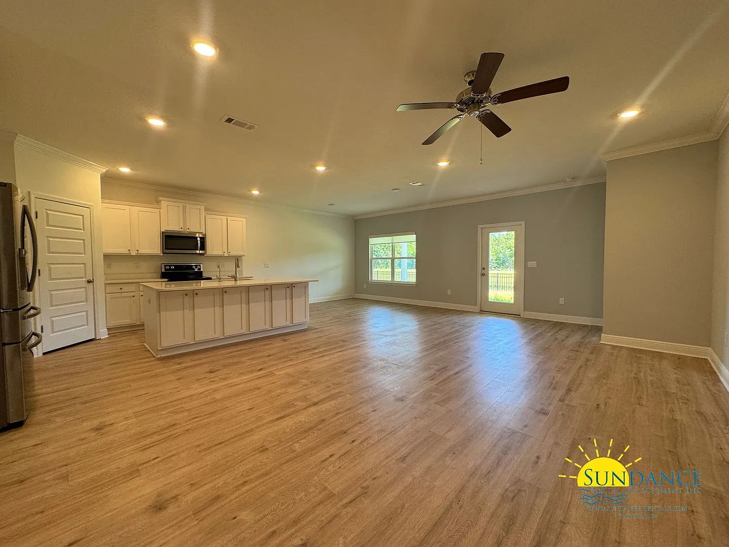 4 Bedroom Home in The Preserve at Paradise Cove Home! — Photo 2