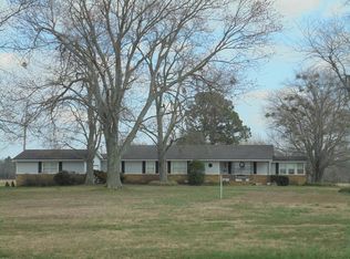 5870 Clayton Town Rd, Buchanan, TN 38222
