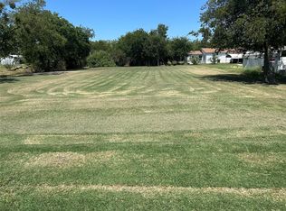 607 E Adams St, Itasca, TX 76055