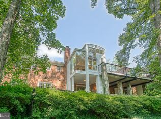 3419 Mansfield Rd, Falls Church, VA 22041