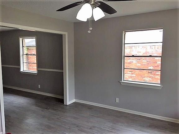 3rd image of 415 Cherry Dr