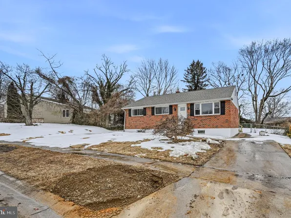 14 Cherry Rd, New Castle, DE 19720