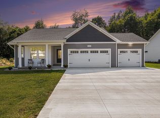 2433 Ashford Trl, Portage, MI
