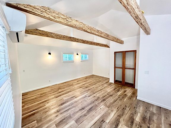 3rd image of 3217 Calle Rosales #B