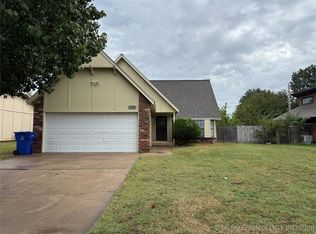 1305 N Aster Ave, Broken Arrow, OK 74012