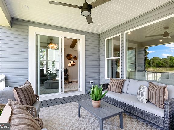 7th image of this home