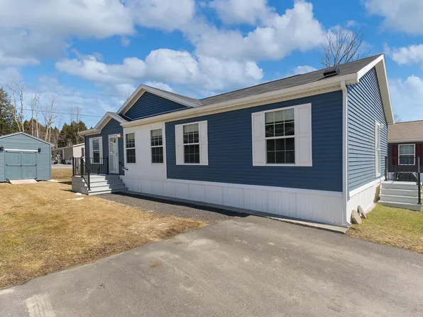 41 Punky Lane, Waterville, ME 04901