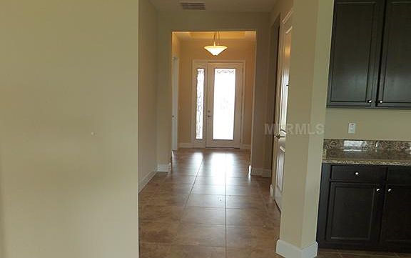 2nd image of 211 Ravenshill Way