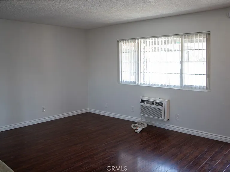 316 N Alameda Ave E #E — Photo 7