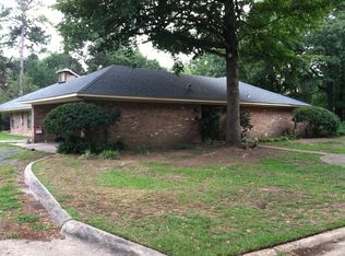20 Arnold Dr, Texarkana, AR 71854