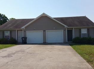 269 Executive Ave APT B, Clarksville, TN 37042