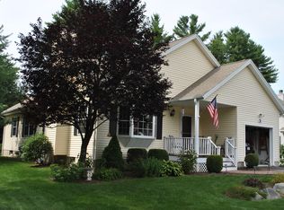 5 Briallia Cir, Newmarket, NH 03857