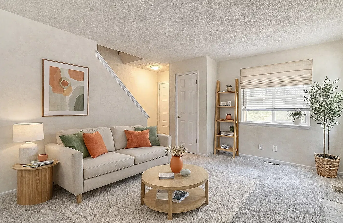 2 bed, 1.5 bath, 980 sqft, $1,685 — Photo 1