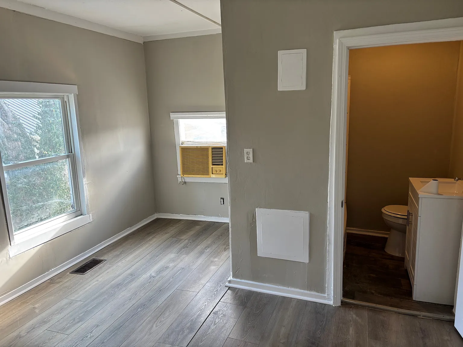 715 Beechwood Avenue - 1 — Photo 4