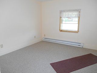 2nd image of 87 Jefferson Ave