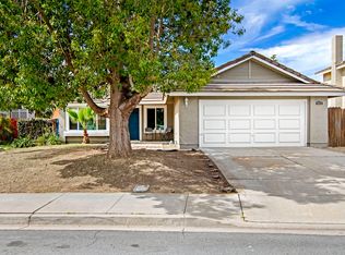 933 Goleta St, Oceanside, CA 92057