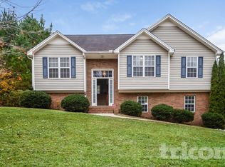 2331 Sandspring Dr SW, Atlanta, GA 30331