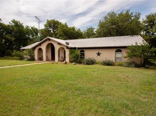 1440 Higginbotham Ln, China Spring, TX 76633