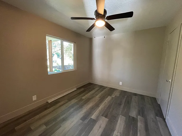15660 Pozzan Rd #1 — Photo 9