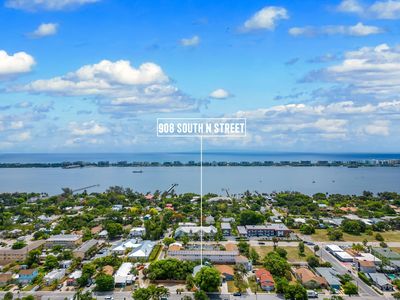 908 S N Street, Lake Worth, FL, 33460