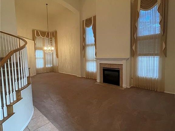 3rd image of 1405 Palantine Hill Dr