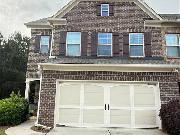 5850 Shiloh Woods Dr, Cumming, GA 30040