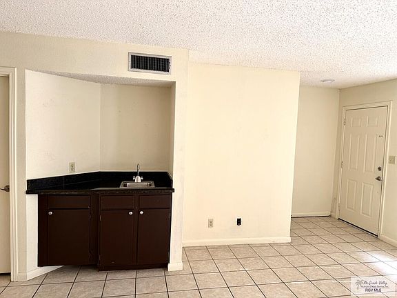 5th image of 3500 Carmen Ave APT 302