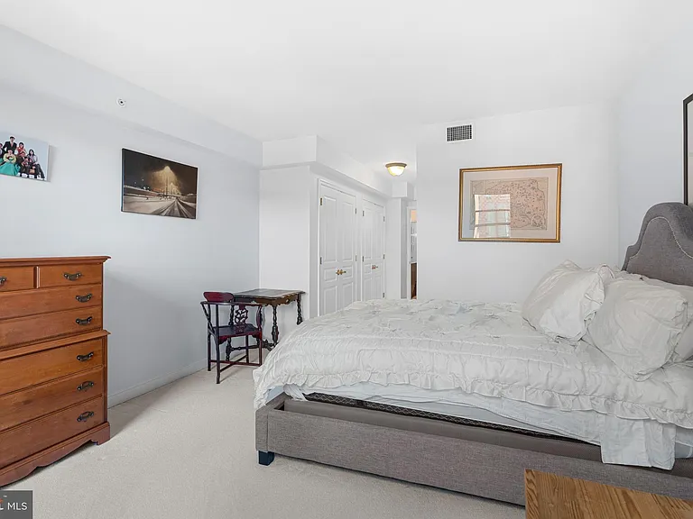 631 D St NW #245 — Photo 36