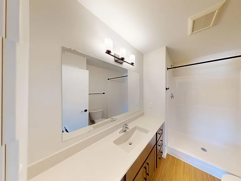 Pinnacle Townhomes — Photo 13