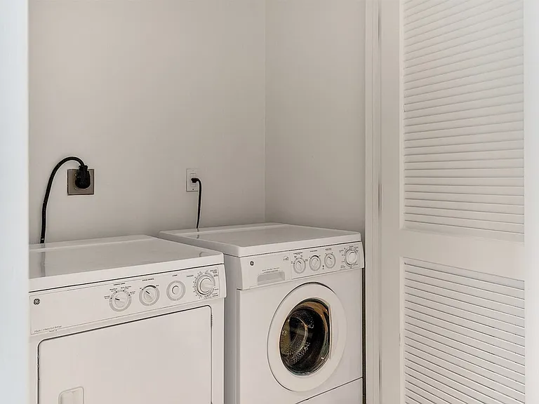 Washer/Dryer