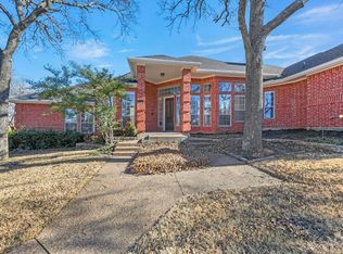 401 Leigh Ct, Highland Village, TX 75077