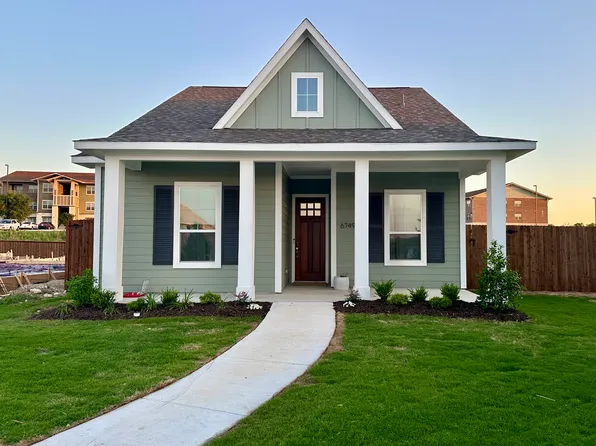 6749 Lake Overlook Dr, Fort Worth, TX 76135