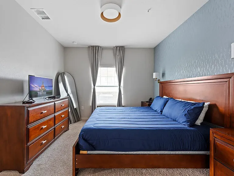 Oyster Ln — Photo 20