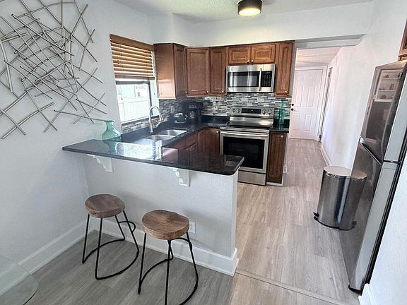 4th image of 1000 Tucker Ave
