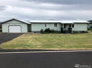 314 N Welcome Slough Rd, Cathlamet, WA 98612