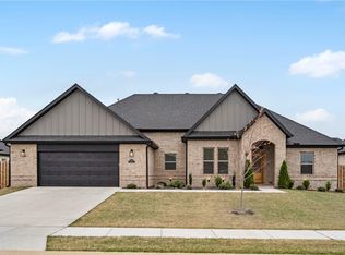 1280 Camerino Ave, Springdale, AR 72762