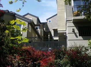 3901 Fremont Ave N APT 104, Seattle, WA 98103