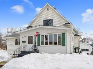 811 10th St N, Virginia, MN 55792