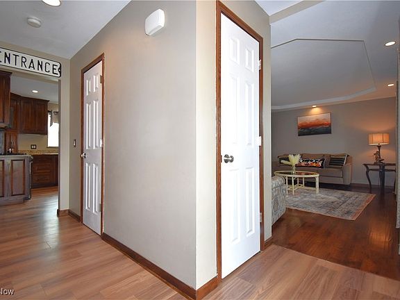 4th image of 309 Crimson Cir