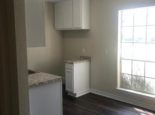 4034 Ridglea Country Club Dr APT 1002, Benbrook, TX 76126