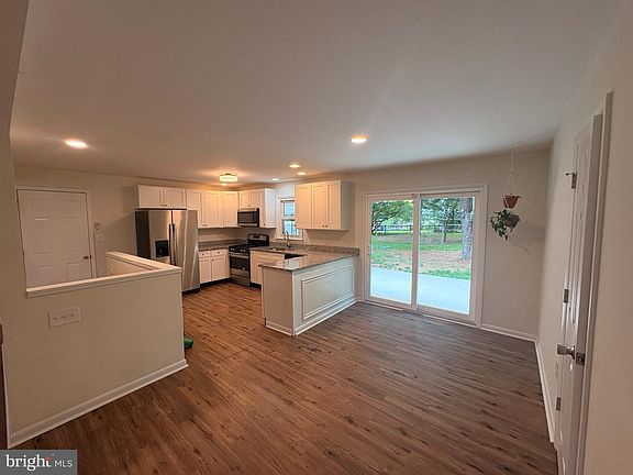5th image of 535 Hockersville Rd