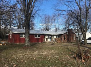 16926 Kneedler St, Lebanon, MO 65536