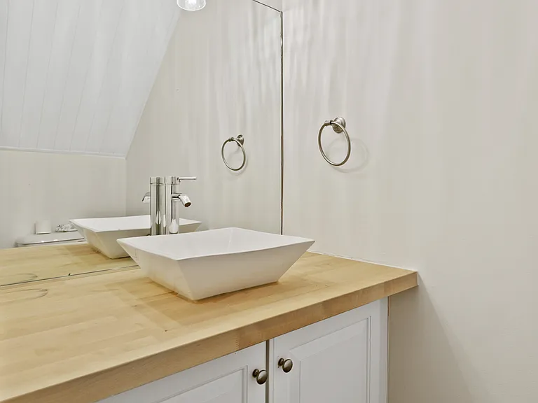 3224 Shore Dr — Photo 28