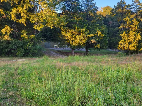800 David W Lillard Memorial Hwy, Etowah, TN 37331